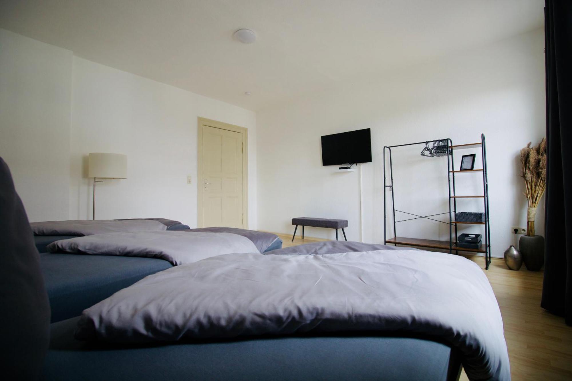 Gemuetliches Innenstadtnest, Zentrale Lage, 88Qm, Kostenfreier Parkplatz, Fuer Bis Zu 6 Personen Cottbus Esterno foto