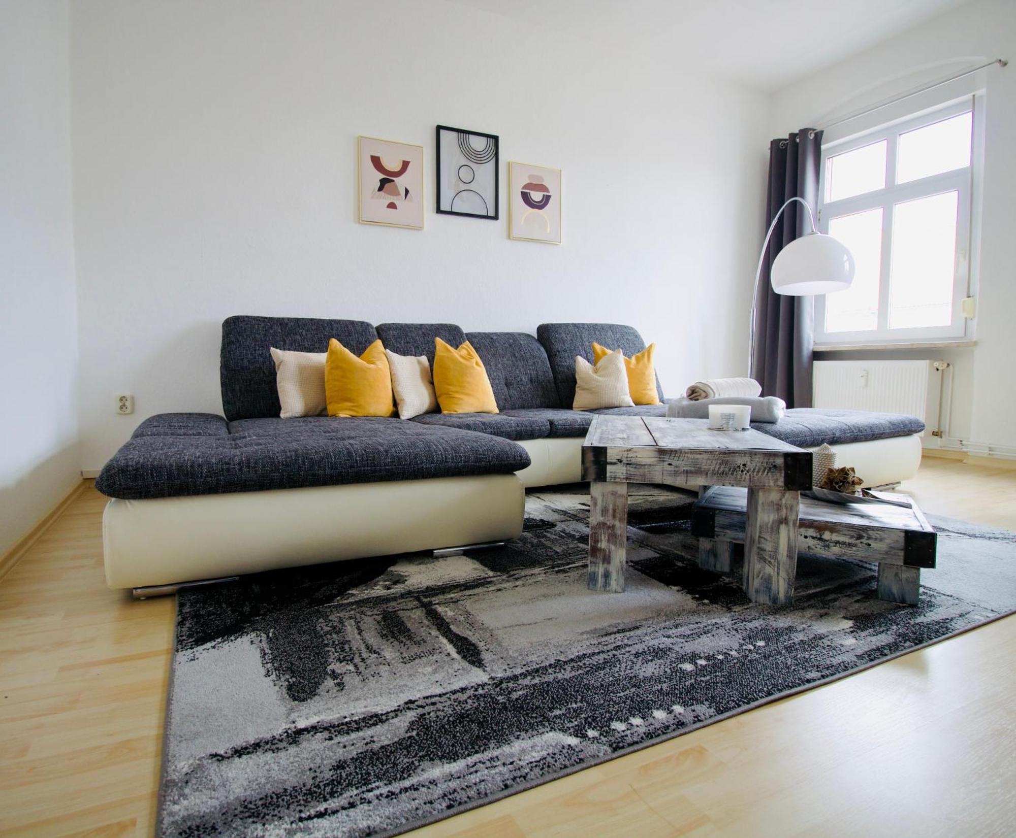 Gemuetliches Innenstadtnest, Zentrale Lage, 88Qm, Kostenfreier Parkplatz, Fuer Bis Zu 6 Personen Cottbus Esterno foto